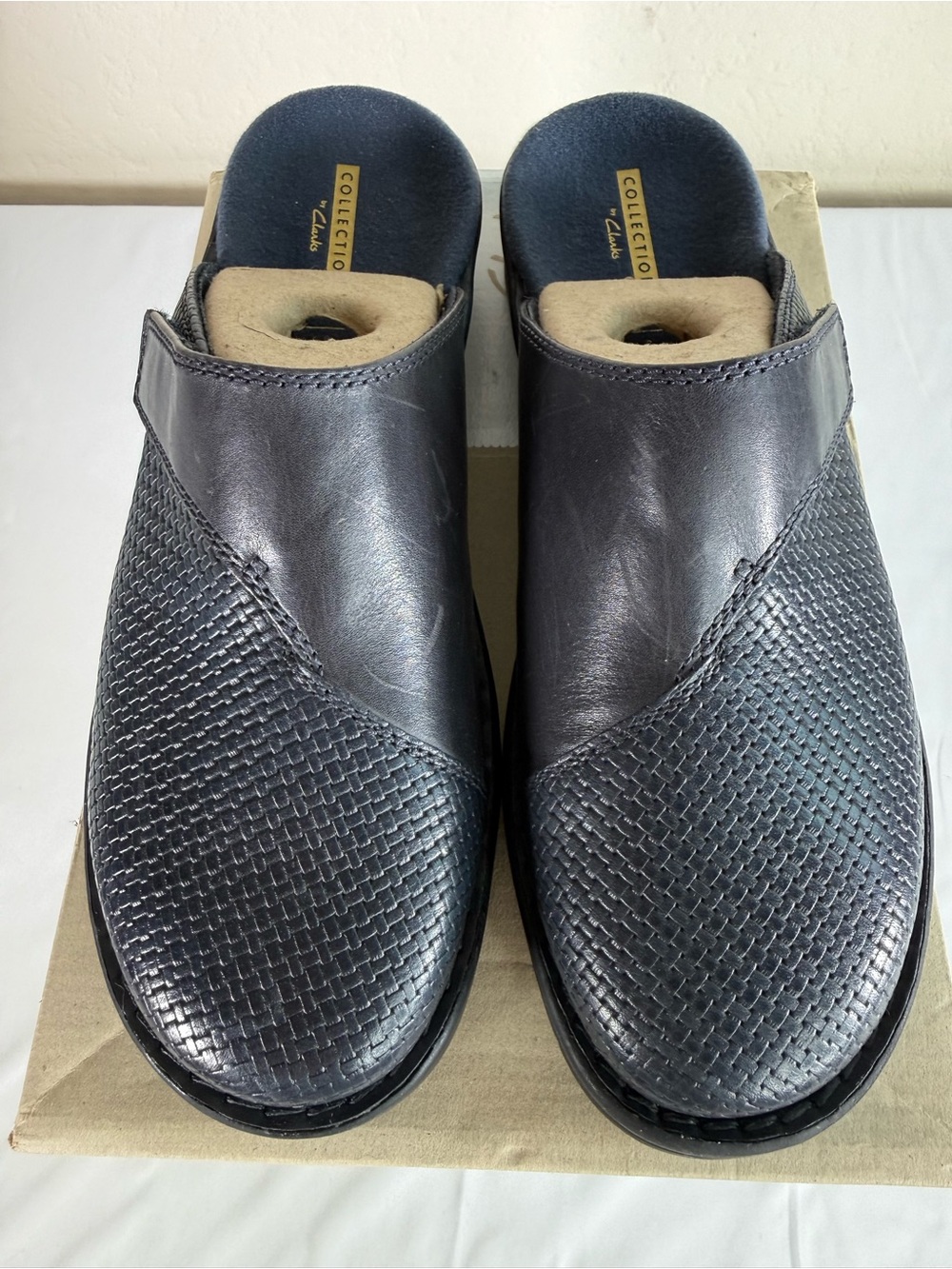 NEW Clarks Collection Patty Tayna Leather Basket Weave Mules Clogs Shoes 8.5 - Picture 3 of 14